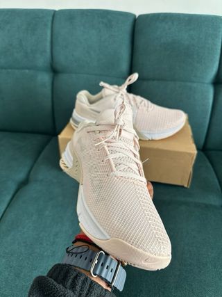 Nike Metcon 8 Light Soft Pink Talla 42