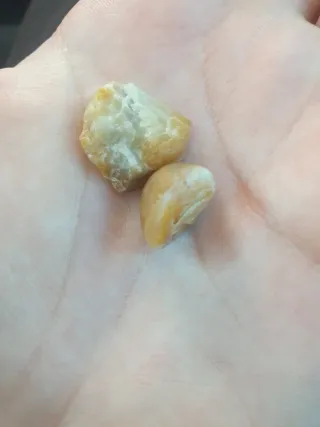 2 Pezzi Quarzo Latteo