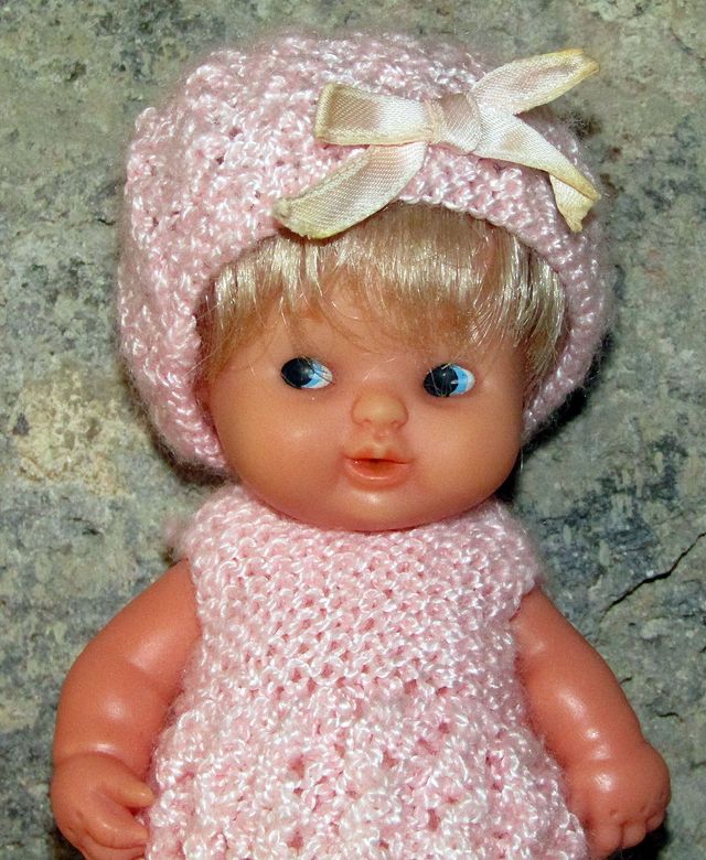 ANTIGUA BARRIGUITAS PELO LISO SOLO FAMOSA