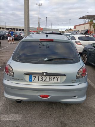 Peugeot 206 1999