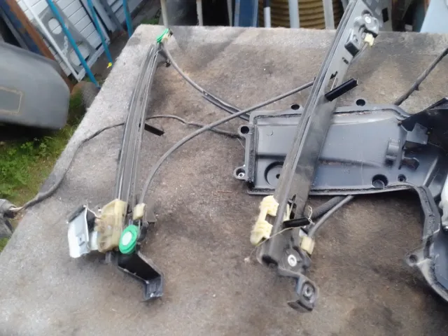 Elevalunas Seat León 2 Dos delanteros y dos traser