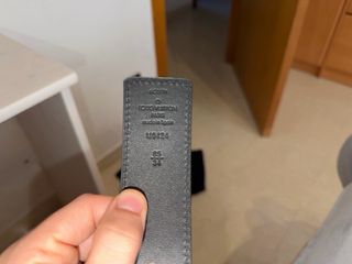 Cinturón Louis Vuitton Negro