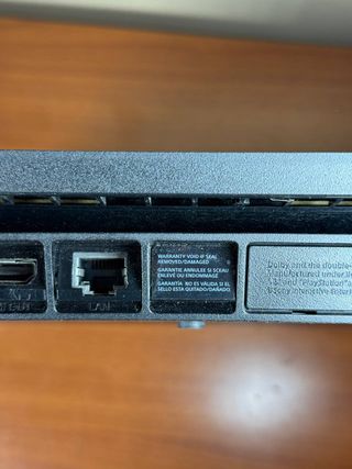 Console PlayStation 4 PS4 Slim 1TB con 2 Giochi