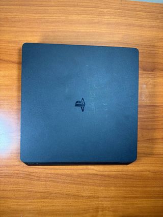 Console PlayStation 4 PS4 Slim 1TB con 2 Giochi