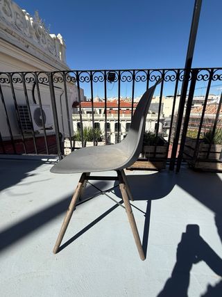 Conjunto mesa y sillas de jardín