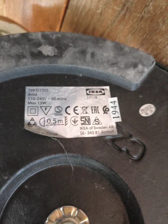 Lámpara de pie verde Ikea