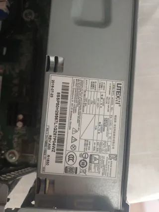 Ordenador de oficina 2019 6 monitor 720p 60hz