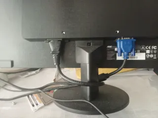 Ordenador de oficina 2019 6 monitor 720p 60hz