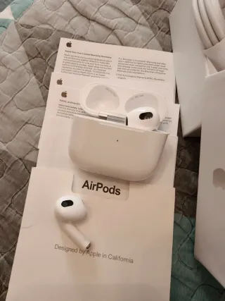 AirPods 3rd Generation Blancos