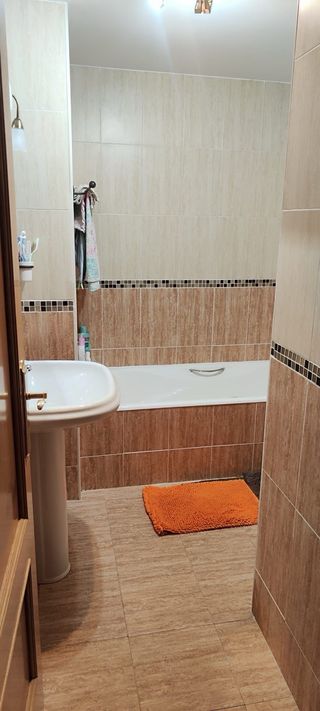 Oferto piso alquiler en Leon