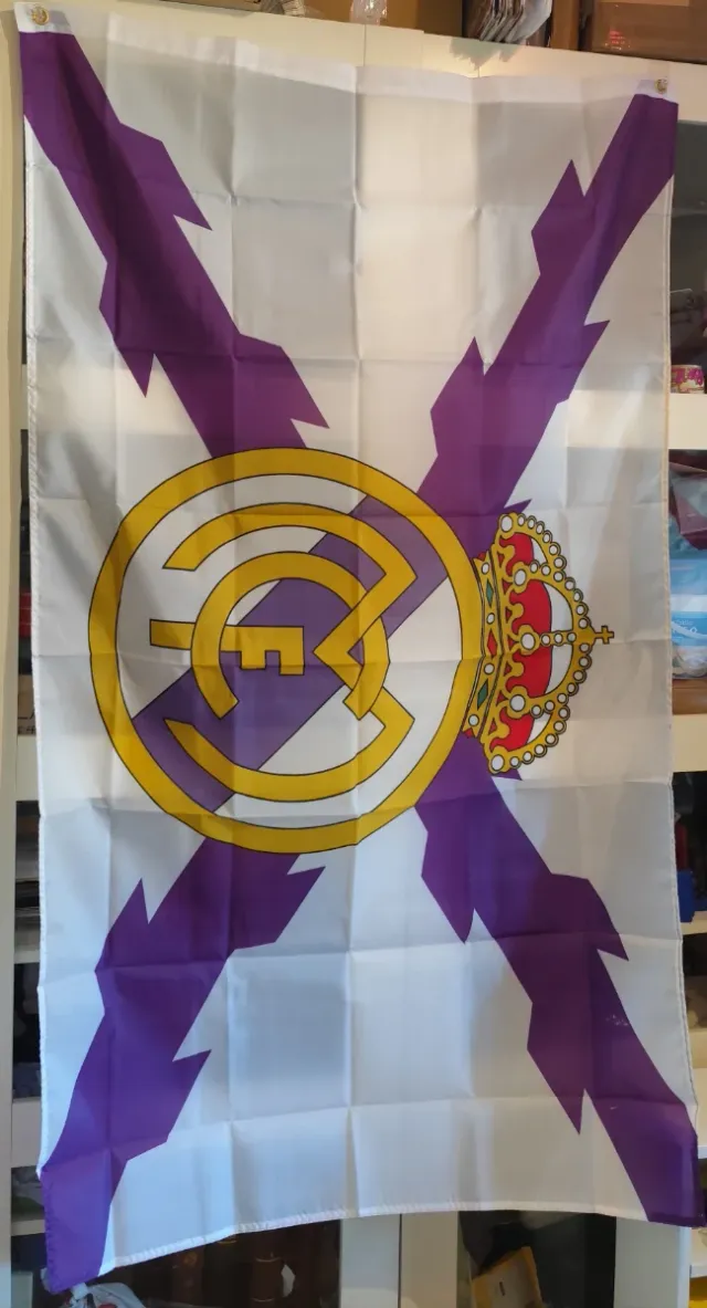 Bandera Real Madrid Cruz Borgoña Lila