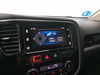 Mitsubishi Outlander 2.0 PHEV Kaiteki Auto 4WD