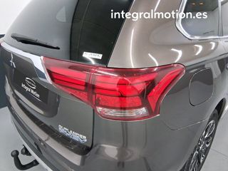 Mitsubishi Outlander 2.0 PHEV Kaiteki Auto 4WD