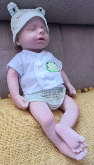 Bebé Reborn Silicona Niño con Accesorios