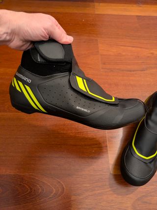 NUEVAS Zapatillas SHIMANO RW5 talla 46