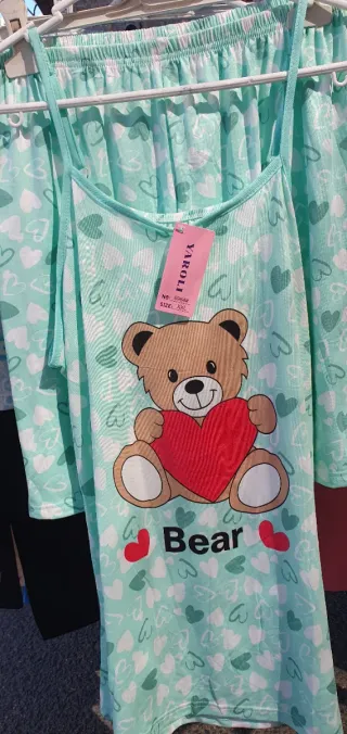 Pijama señora diseño estampado.