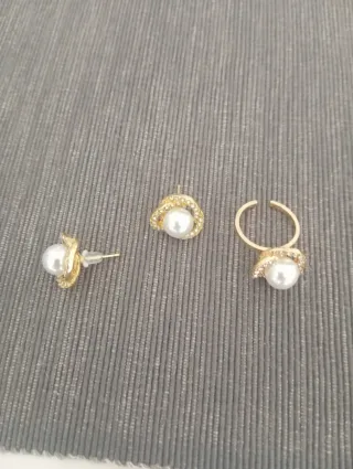 Set Orecchini e Anello Perla Oro