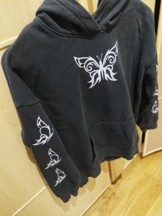 Sudadera negra niña con mariposas talla de 10 a 14