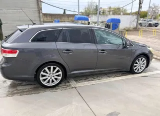 Toyota Avensis 2009