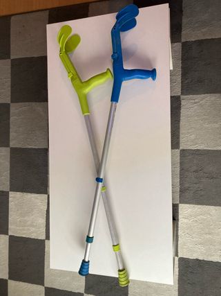 Muletas para niño