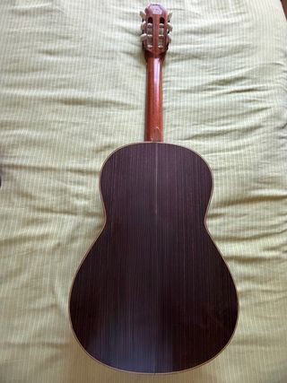 Guitarra Española Funda Cuerdas y cejilla manual