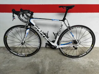 Focus Izalco Pro Bicicleta de Carretera