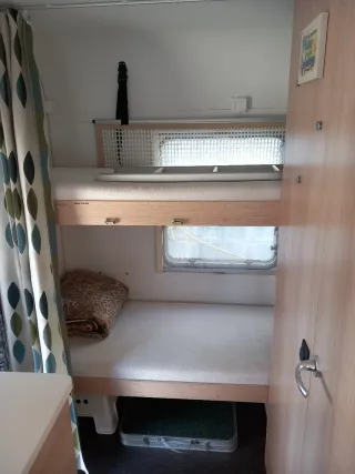 Caravana Adria Aviva 360DK