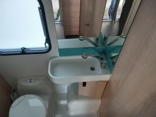 Caravana Adria Aviva 360DK