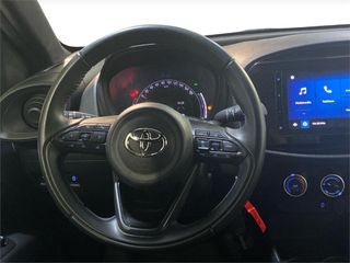 TOYOTA Aygo X Play MT