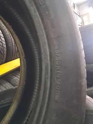 Rueda de coche 245 50 19