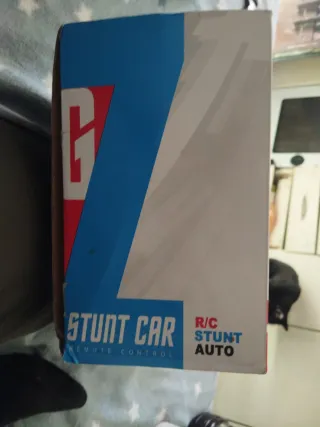 Coche Stunt RC Control Gestos 6+ Años