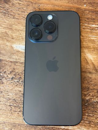 iPhone 14 Pro negro