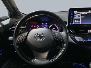 TOYOTA Toyota C-HR 5P Advance 180H e-CVT