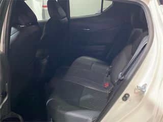 TOYOTA Toyota C-HR 5P Advance 180H e-CVT