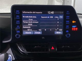 TOYOTA Toyota C-HR 5P Advance 180H e-CVT