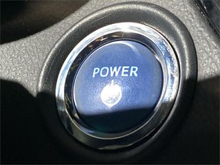 TOYOTA Toyota C-HR 5P Advance 180H e-CVT