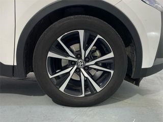 TOYOTA Toyota C-HR Advance