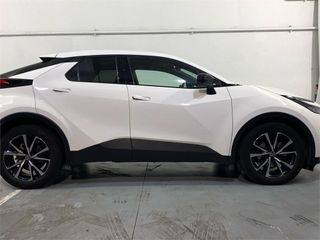 TOYOTA Toyota C-HR Advance