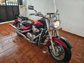 Suzuki Intruder VL1500 Cruiser