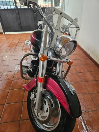 Suzuki Intruder VL1500 Cruiser