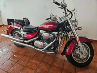 Suzuki Intruder VL1500 Cruiser