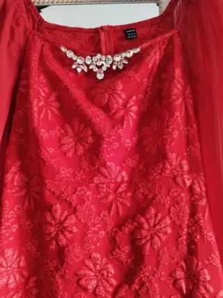 Vestido rojo eventos con pedreríaVestido rojo
