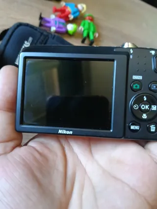Cámara Nikon Coolpix s2600