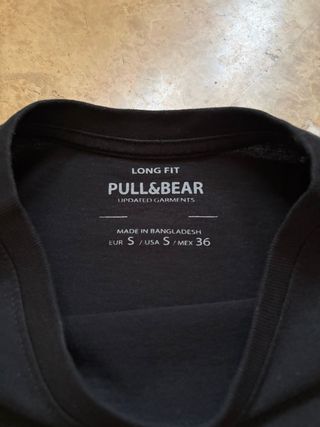 Camiseta Pull&Bear Negra Básica