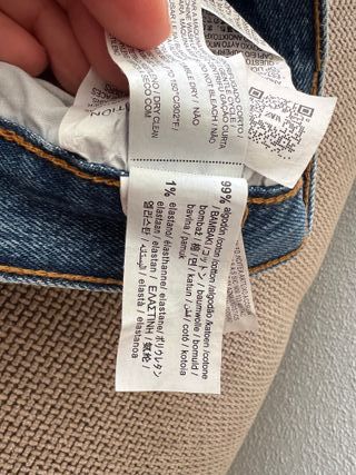 Bermuda vaquera Zara chico Talla 42