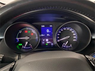 TOYOTA Toyota C-HR 5P Advance 180H e-CVT