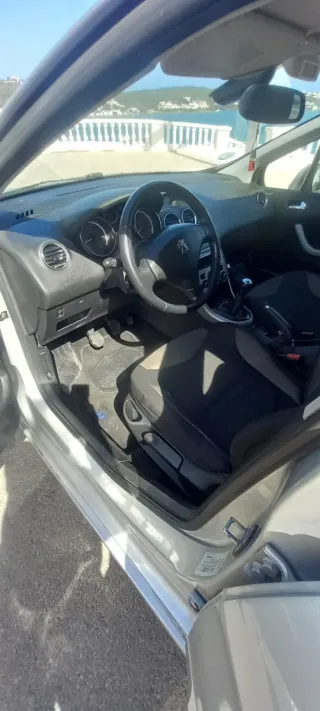 Alquiler Peugeot 308 2012