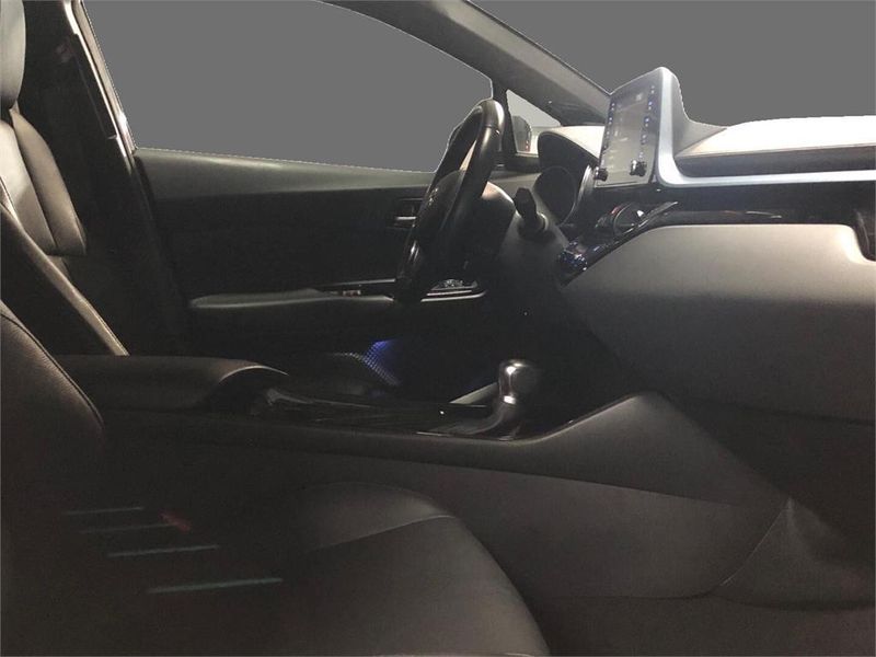 Toyota C-HR 180H Advance 2021, foto 6