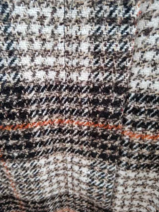 3 MINIFALDAS Y 3 FALDAS LARGAS:1X1€