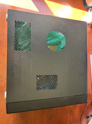 Lote PC Gigabyte: Placa Base, CPU, RAM, Disipador